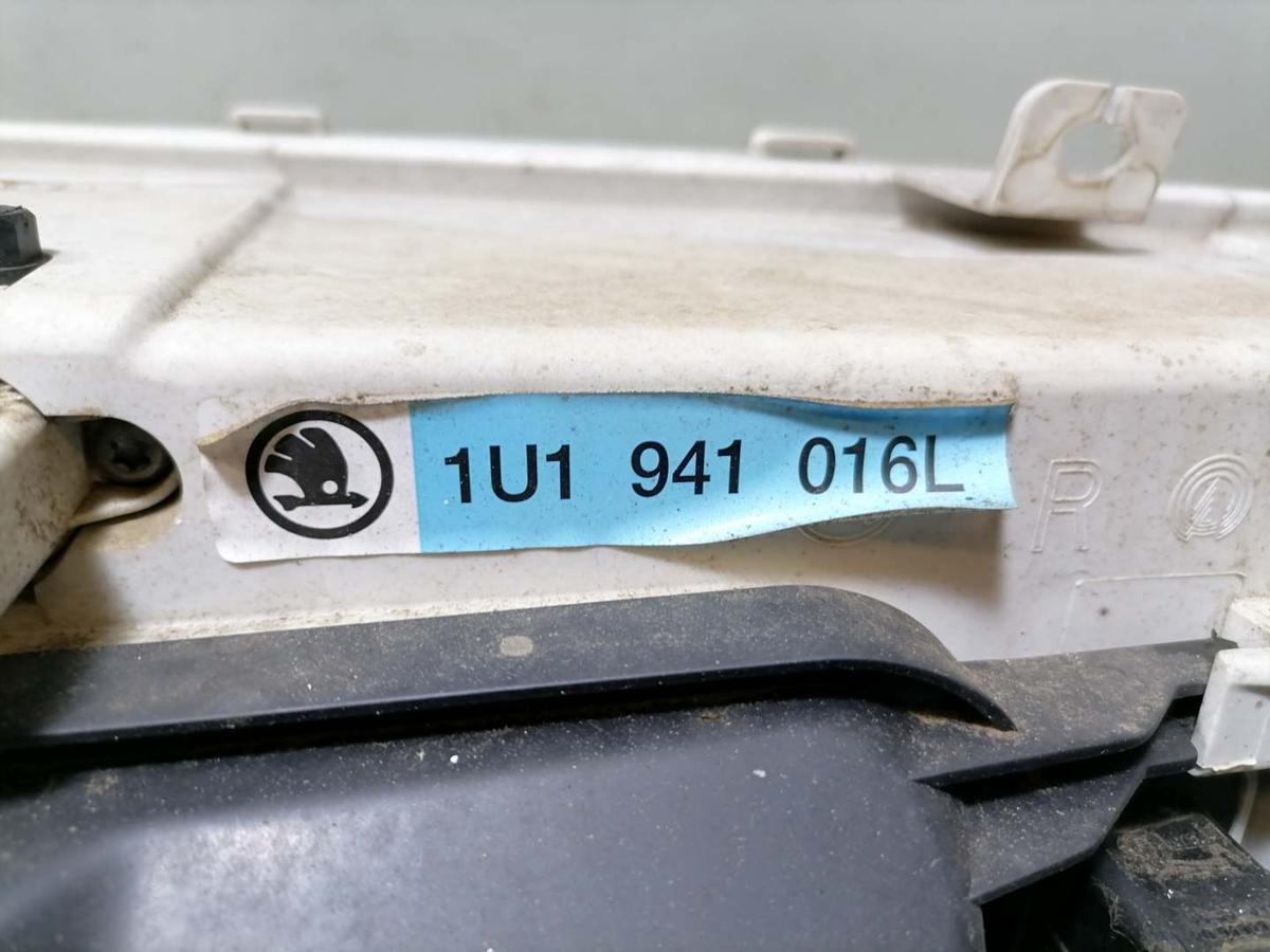 Skoda Octavia 1U original Scheinwerfer rechts mit Nebelscheinwerfer Facelift BJ03